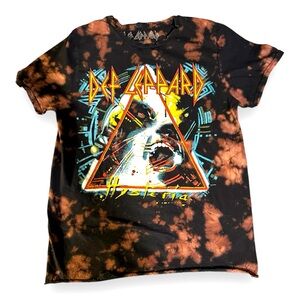 **SOLD** Vintage Def Leppard Tee